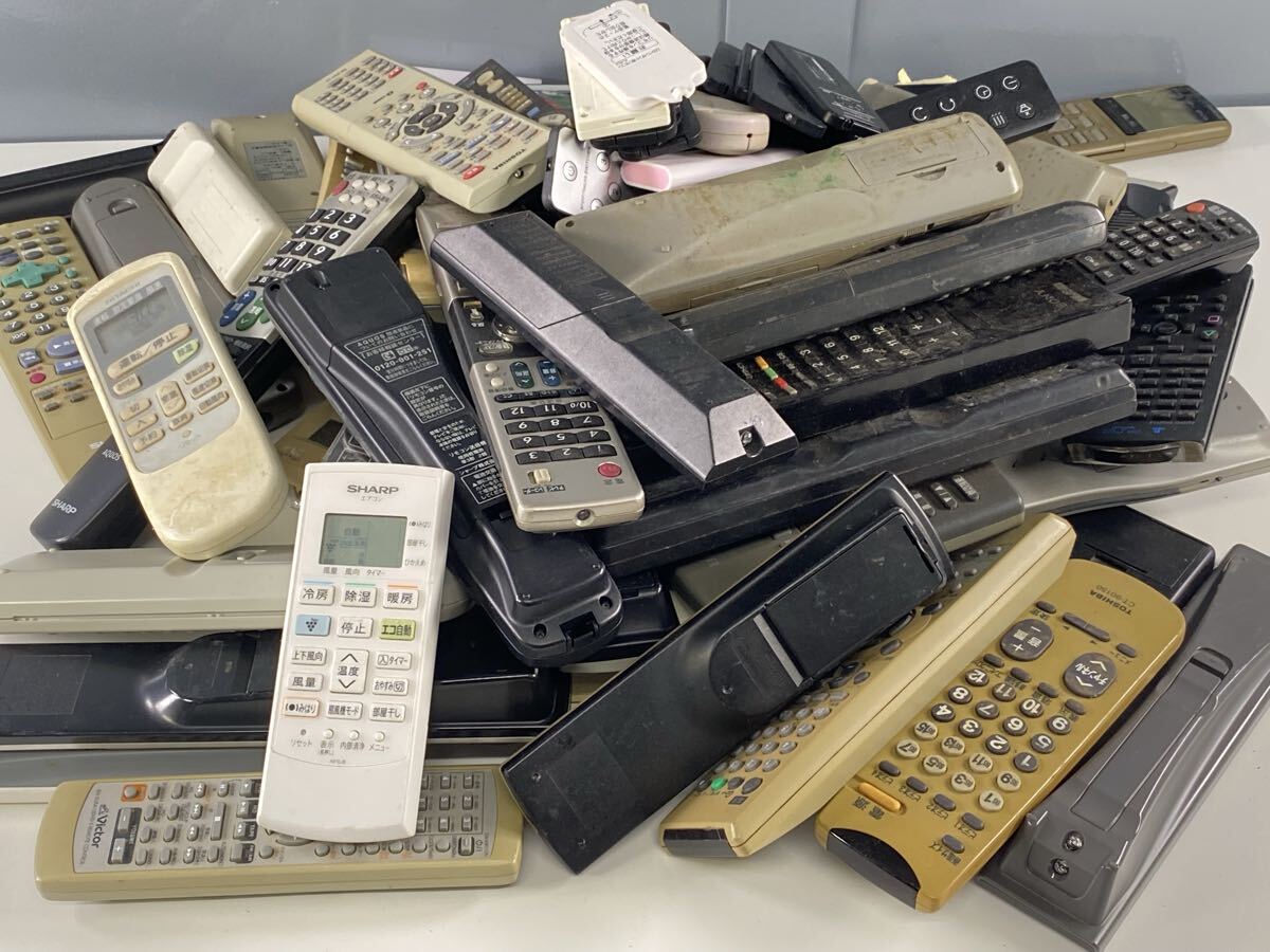 ★まとめ売り リモコン 80本 大量セット テレビ オーディオ エアコン セット 照明 シャープ ソニー パナソニック DVD 中古品 管理KA370拍卖