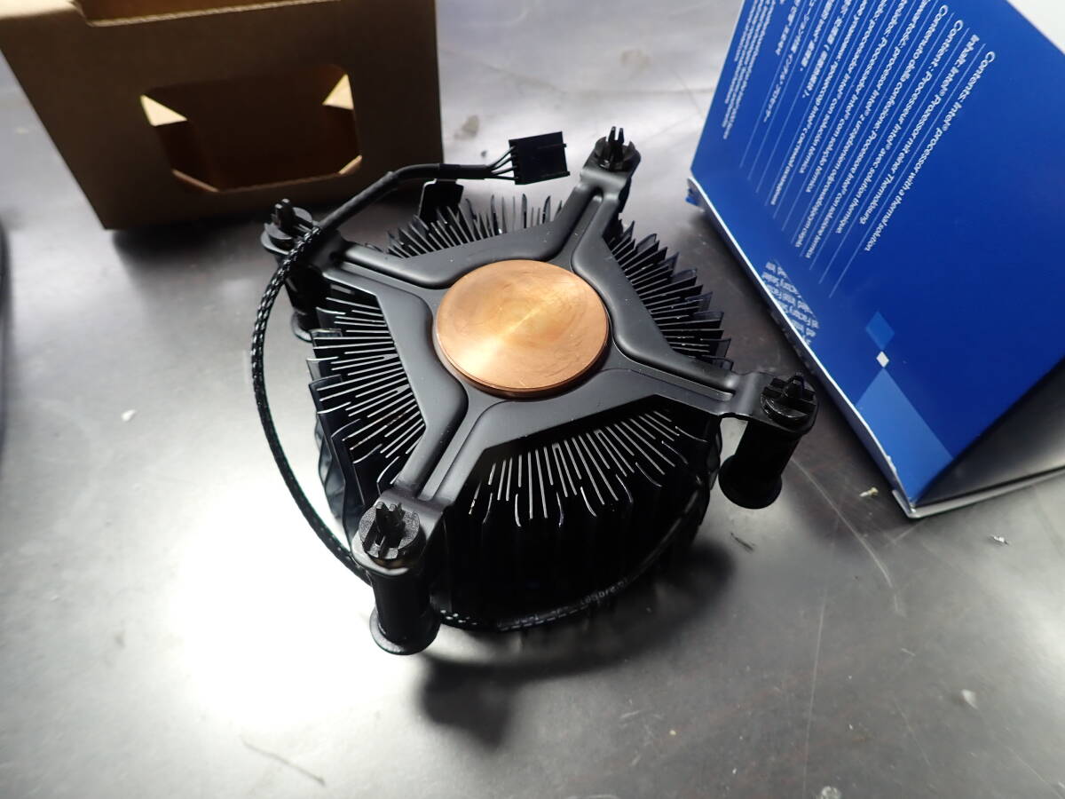 Intel純正 高熱容量 CPUファン LGA1700用 拍卖