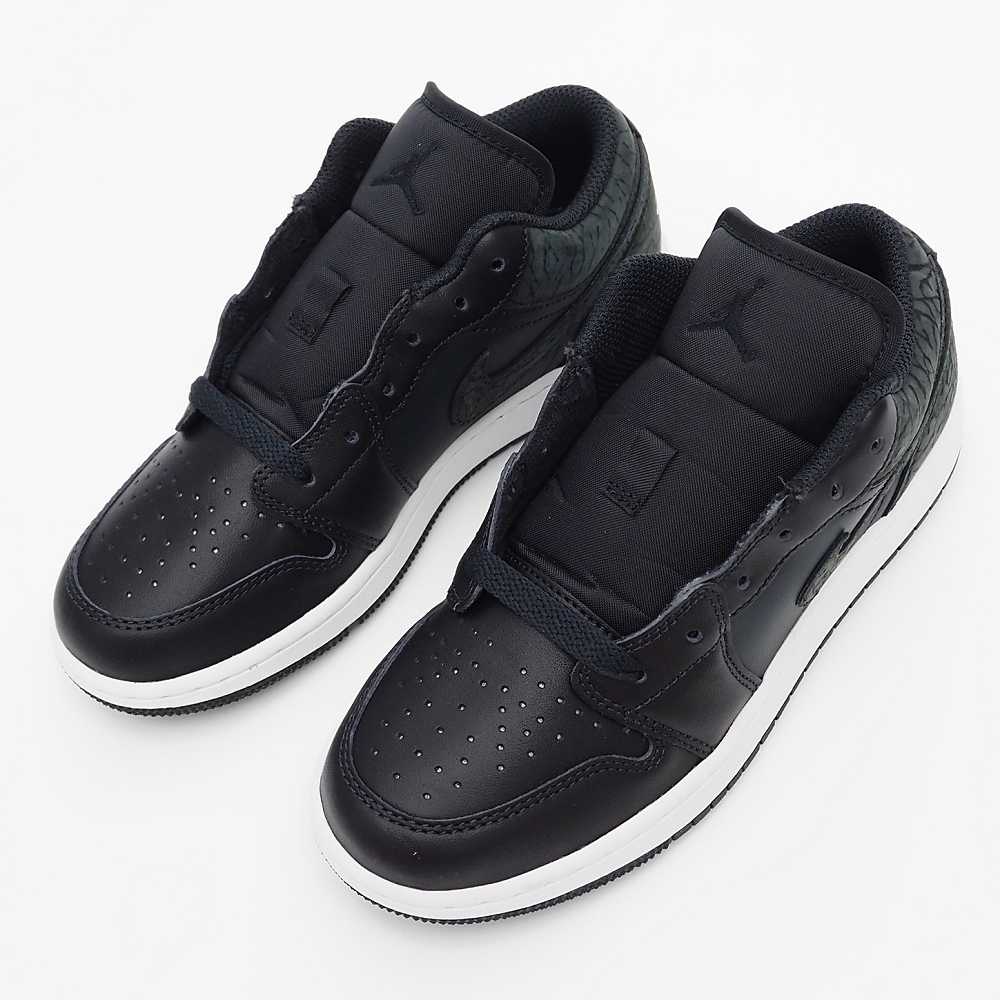 H06758 新品 NIKE/AIR JORDAN 1 LOW SE GS スニーカー 【サイズ:4Y(23cm)】 ブラック FB9908-001 ジョーダン ナイキ レディース拍卖