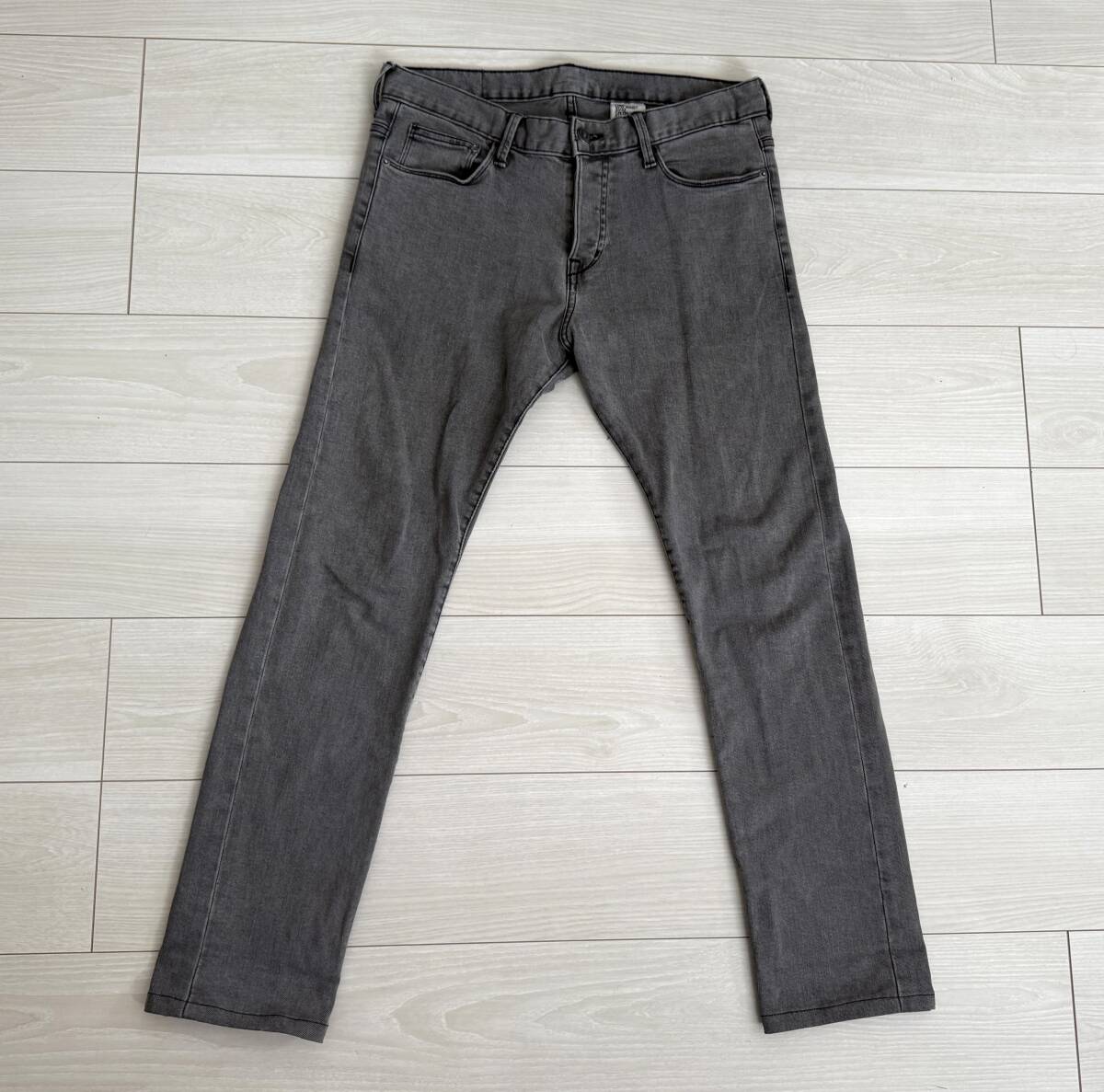 ★H&M エイチアンドエム ストレッチ デニムパンツ スリム LOW WAIST グレー ジーンズ W31 ユーズド加工★拍卖