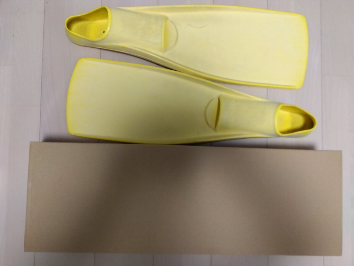 期間限定値下 送料無料 GULL ワープ フィン フルフット イエロー M サイズ 素足 25-26cm ダイビング 定価29,000円拍卖
