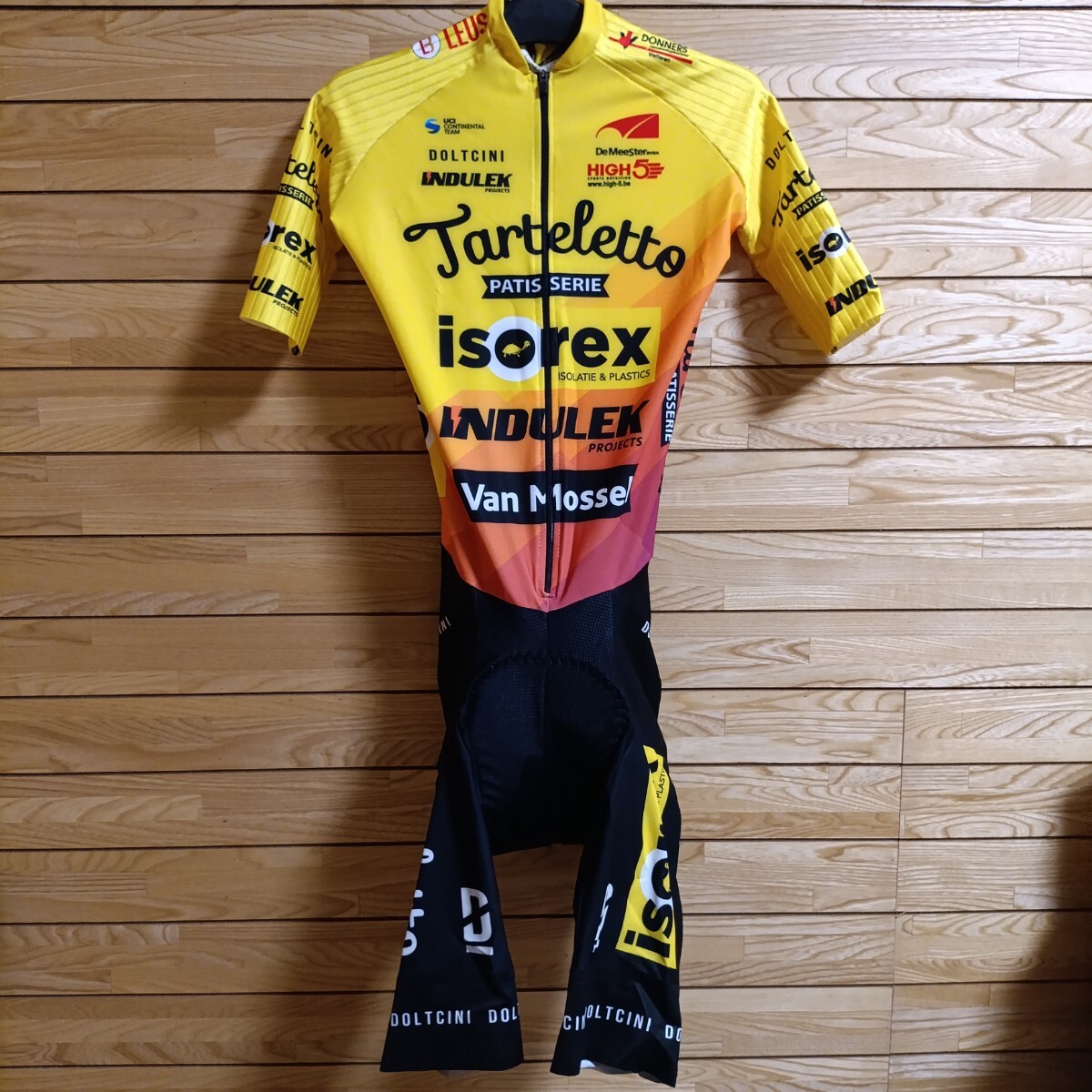 支給品 Tarteletto-Isorex ロードスーツ 半袖 スキンスーツ サイクルジャージ GIANT ジャイアント 自転車 ロードバイク ワンピース拍卖