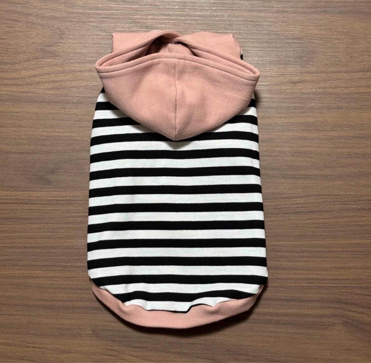 ストライプ くすみピンク フード付きタンクトップ XSサイズ 犬服 ハンドメイド拍卖