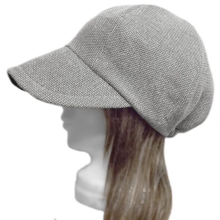 ハンドメイド◆つば広キャスケット◆変り編コットンスウェットニット/オフホワイト×ブラック ◇紫外線対策・ゆったりサイズ・小顔効果◇拍卖