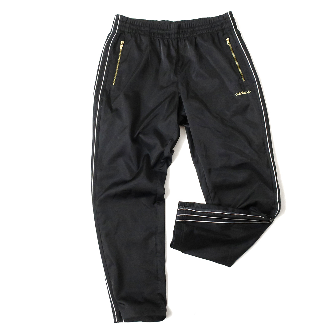 adidas originals アディダス ジャージパンツ ブラック/スリーライン/ミニロゴ刺繍/裾ジッパー 2XO拍卖