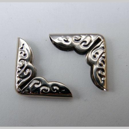 即決☆コーナー金具☆角金・模様あり☆ニッケル☆13*13mm☆10個☆1番拍卖