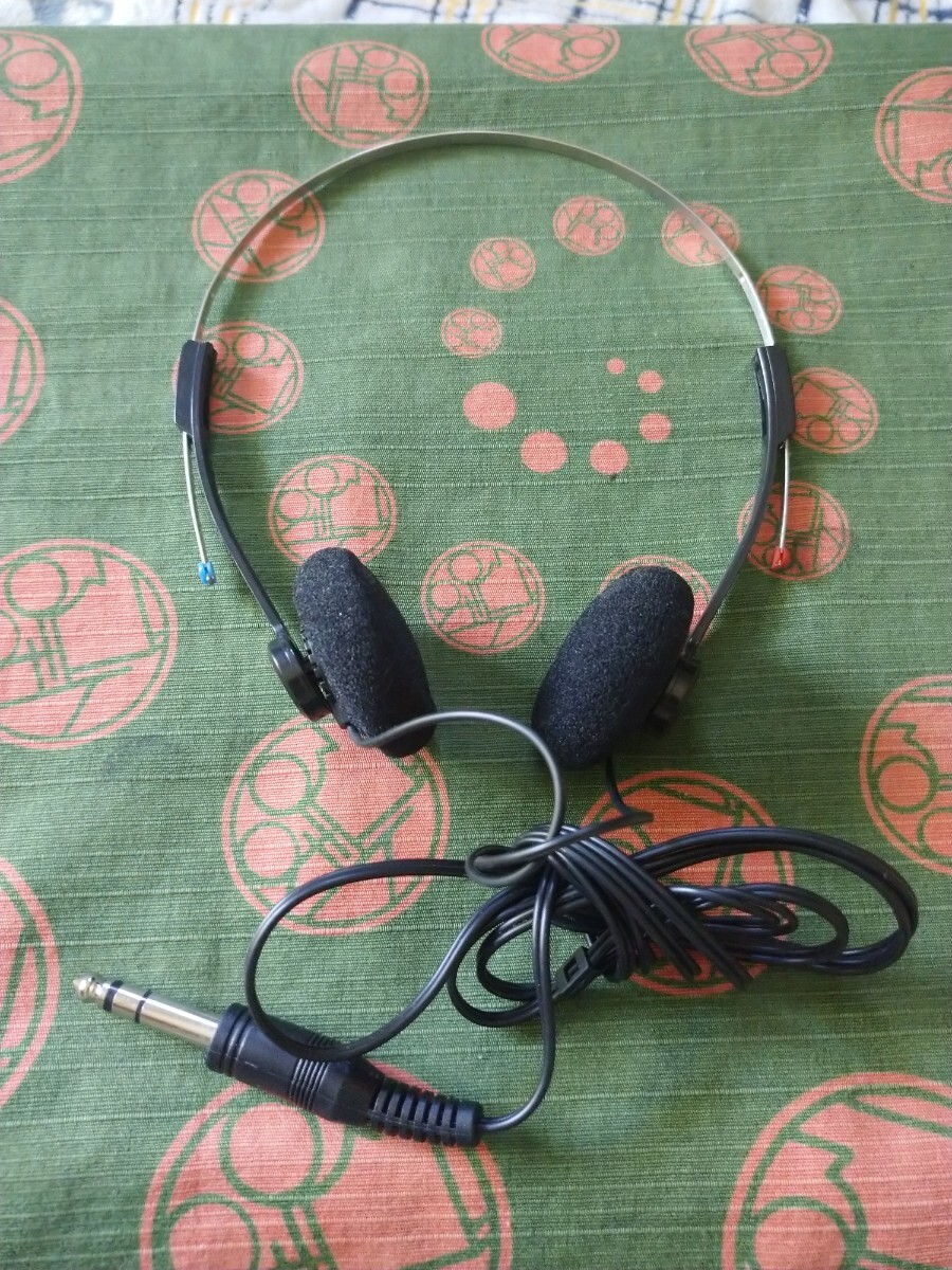 【中古品】メーカー 不明 /ミニ ヘッドホン /ステレオ/美品 !!拍卖