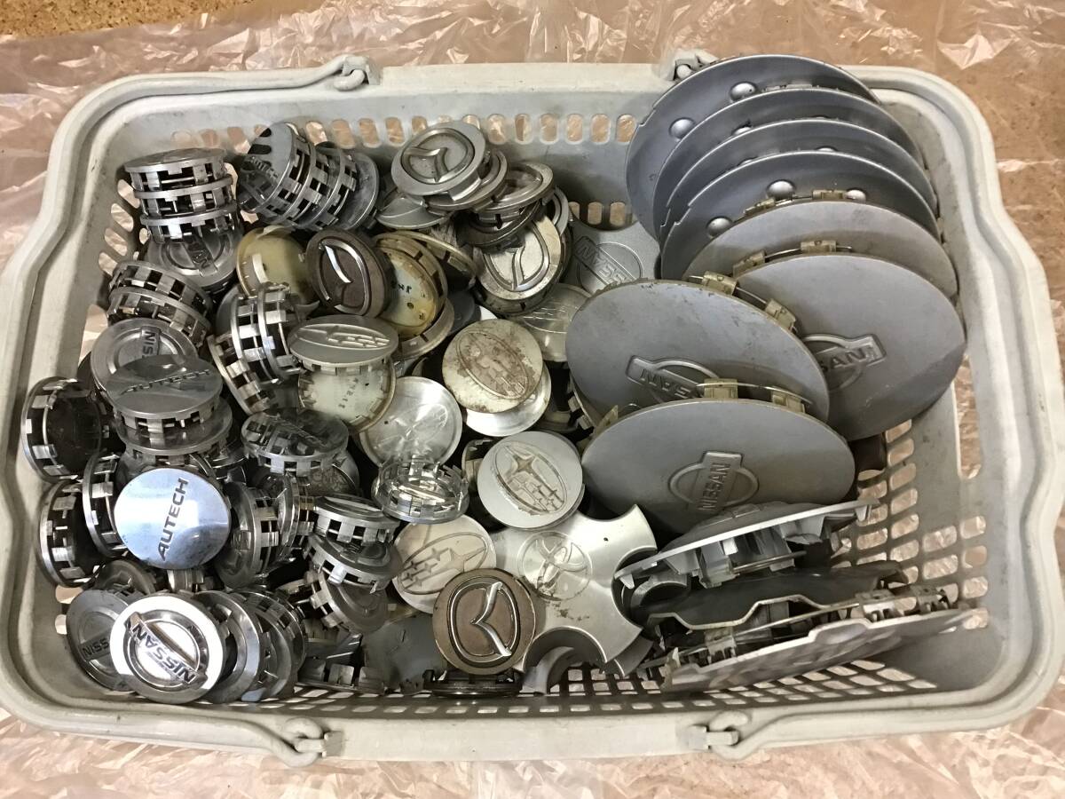 49】ジャンク 純正 センターキャップ バラ 5.7Kg 大量 ホイールキャップ 色々 いろいろ まとめて まとめ売り日産 ダイハツ 【同梱不可】拍卖
