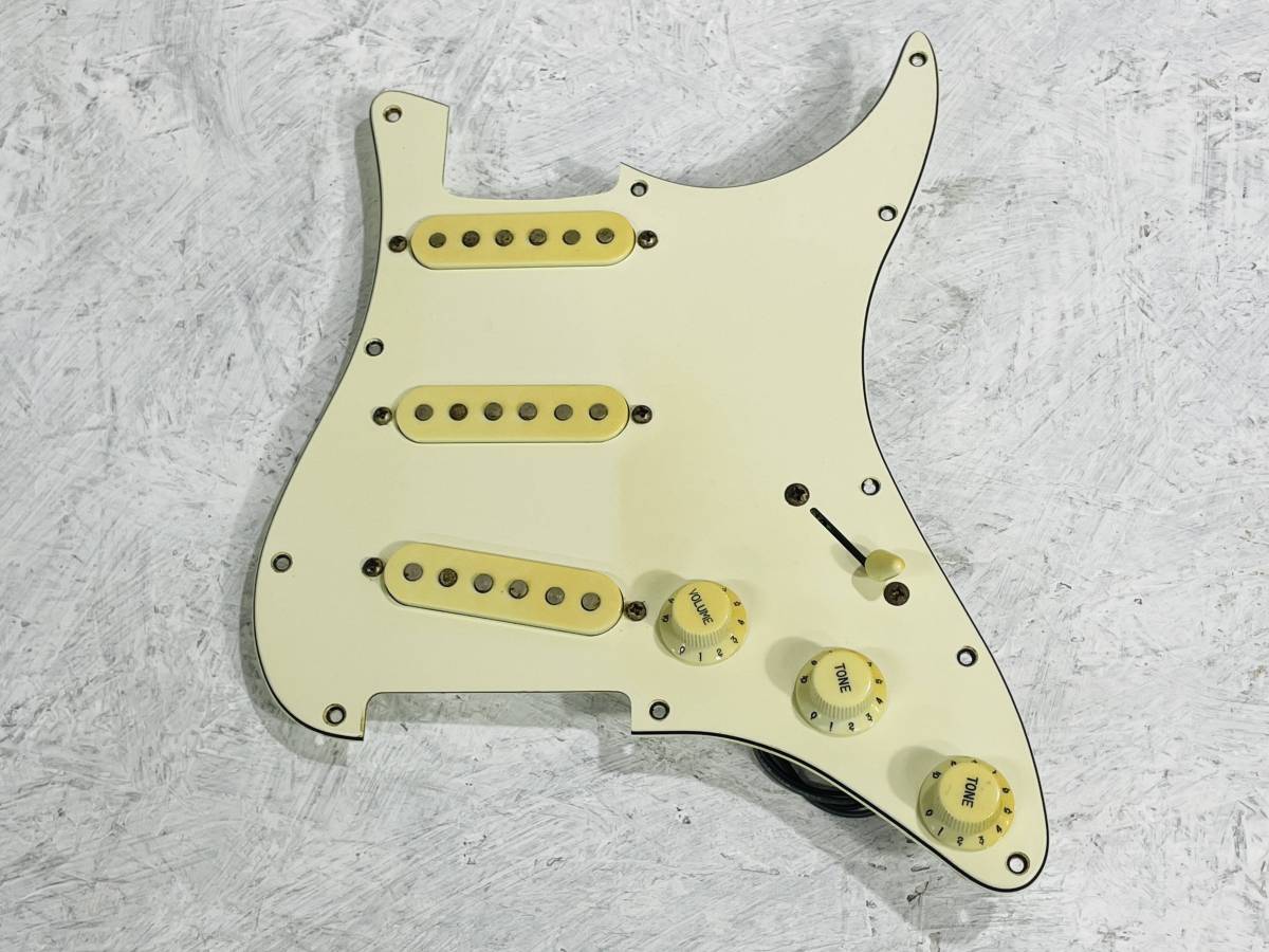 中古 メーカー不明 ストラト用アッセンブリー (u84385)拍卖