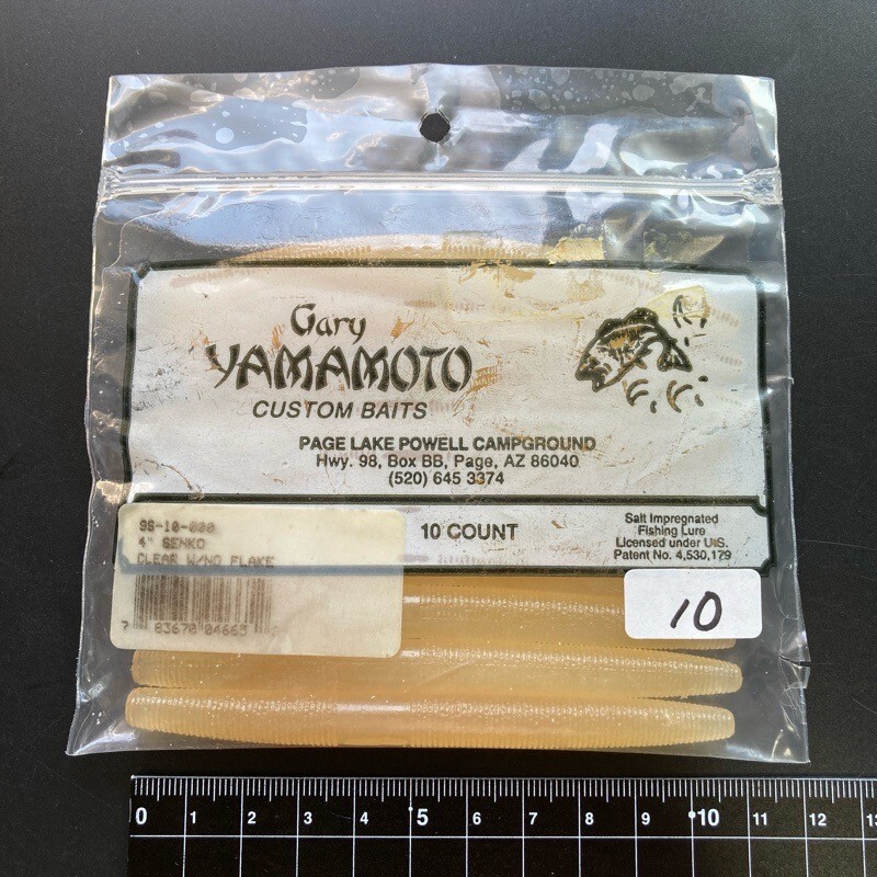 815357 新品 ゲーリーヤマモト 4インチ ヤマセンコー 10本 GARY YAMAMOTO #000 クリアー いい感じなヤケあり オールド品拍卖