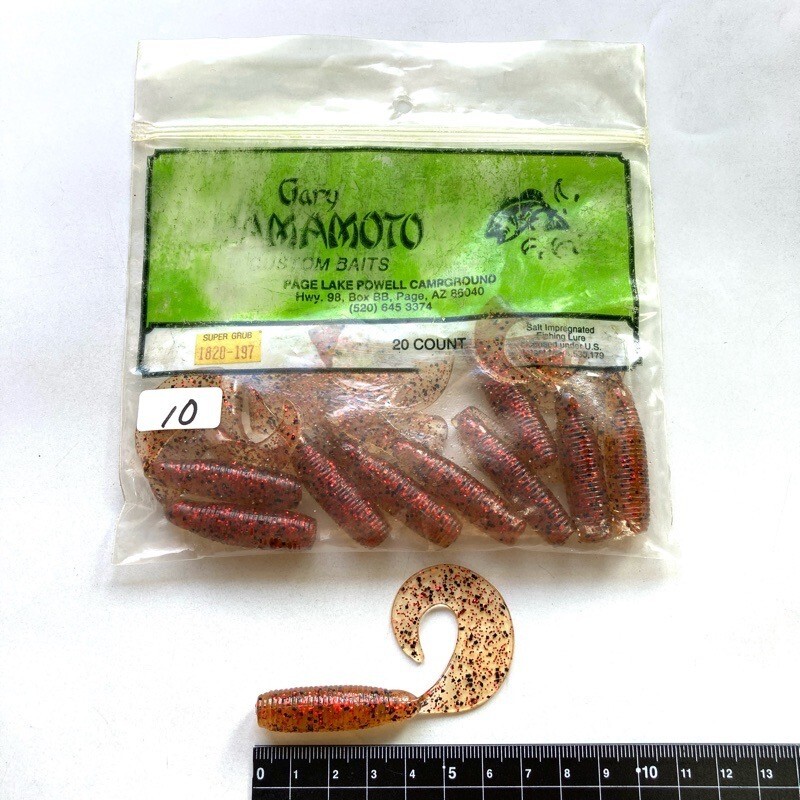 815389 ゲーリーヤマモト 5インチ スーパーグラブ 10本 GARY YAMAMOTO シングルテール #197 クリアースモールレッド&ブラ~ オールド品拍卖