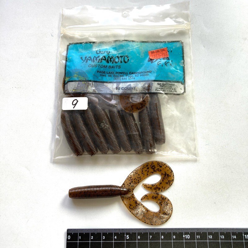 815395 ゲーリーヤマモト ビッグ ダブルテールグラブ 9本 GARY YAMAMOTO #176 シナモン/ブラックフレークいい感じに超ヤケ オールド品拍卖