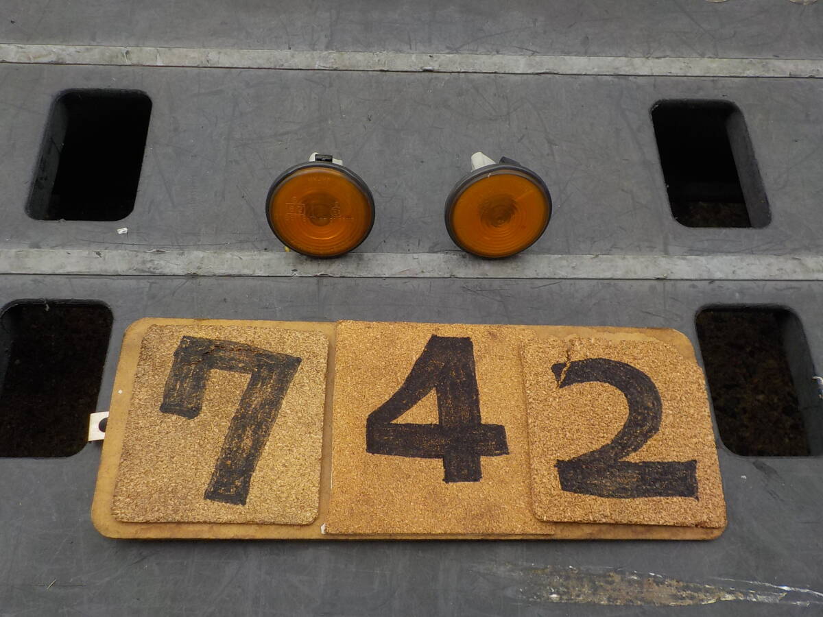 NA8C(改) ロ-ドスタ- 5F 純正 フロントフェンダ-ウィンカ- A742拍卖