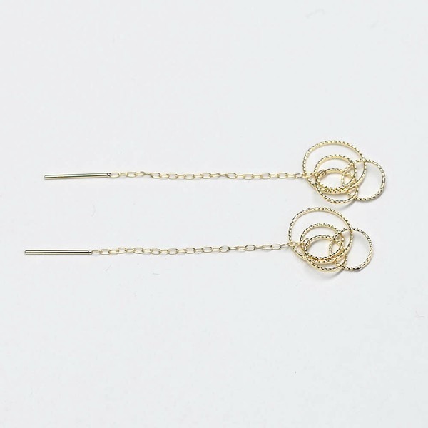 【18金】サークルデザイン ピアス アメリカンタイプ 揺れるモチーフ K18拍卖