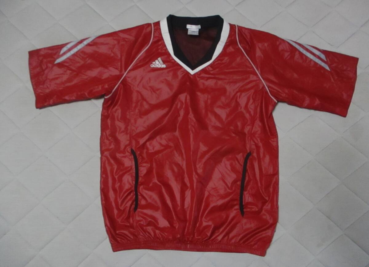 美品・アディダスCLIMA PROOF・半袖ピステ・赤色・サイズS拍卖