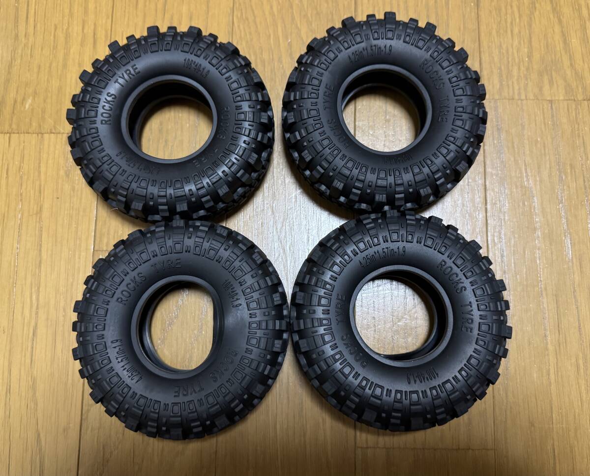 1.9インチクローラー用タイヤ 新品未使用品 スーパースワンパー?風 アキシャルscx10やトラクサスTRX4などに拍卖