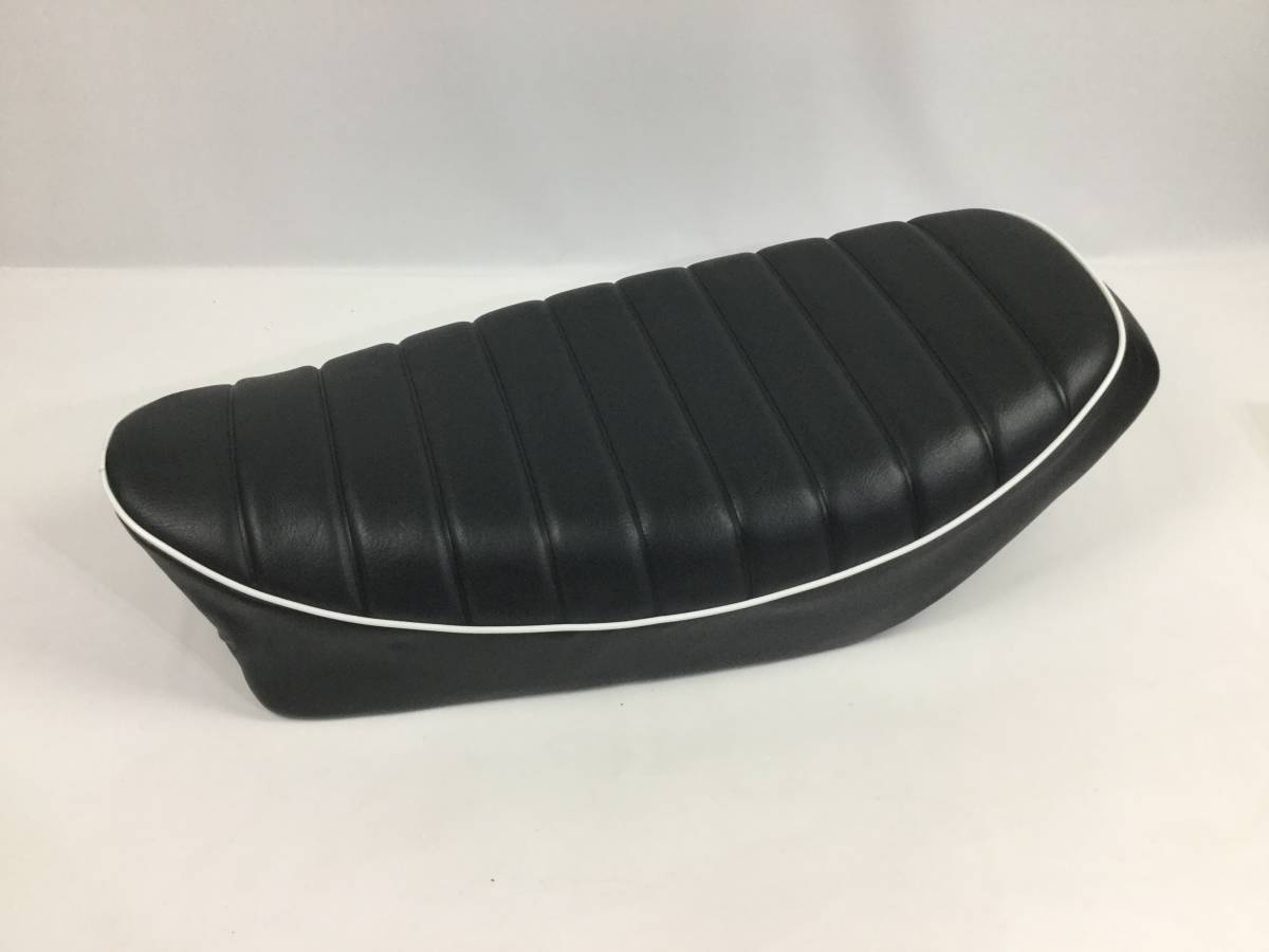 送料600円 SR400 タックロール 黒 白パイピング シート生地 ヤマハ YAMAHA 防水タックロール 純正シート用 生地 シート 生地のみです拍卖