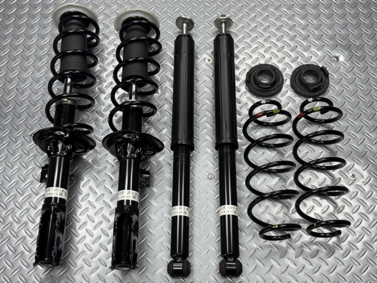 【美品】JF5/JF6 ホンダ N-BOX 純正 サスキット 品番51610-32R-J010-M1/51620-32R-J010-M1/52610-32R-J010-M1 ショック (25050061)拍卖
