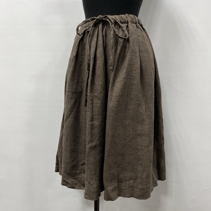 HANDMADE BY KINARI/ハンドメイド バイ キナリ/タック入り/リネンイージーフレアスカート/ゴムウエスト×同布ドローコード/ブラウン/麻拍卖