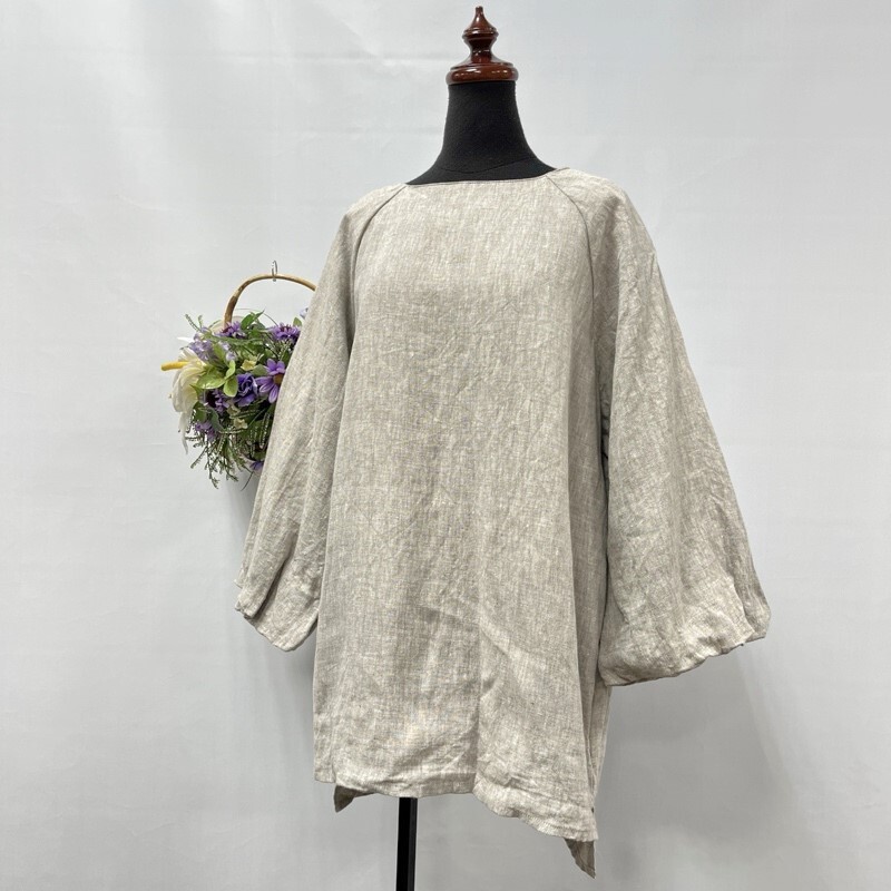 08Mab/ゼロハチマブ/パフスリーブ/オーバーサイズリネンチュニック/ブラウス/裾前後差デザイン/ふんわりシルエット/ボリュームスリーブ拍卖