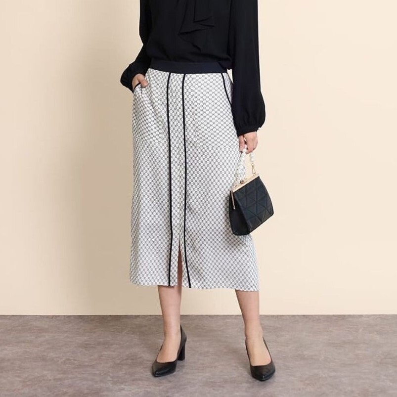 FENNEL/フェンネル/新品タグ付き/ジオメトリックバイカラーパイピングスカート/センタースリット/幾何学柄/総柄/セレモニー/アイボリー拍卖