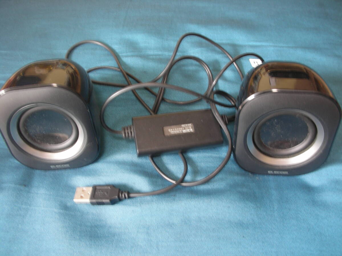 音響 小型スピーカー ELECOM製 左右配線セット付 使用済み品 サイズ8.5×7.5×8.00cm 拍卖