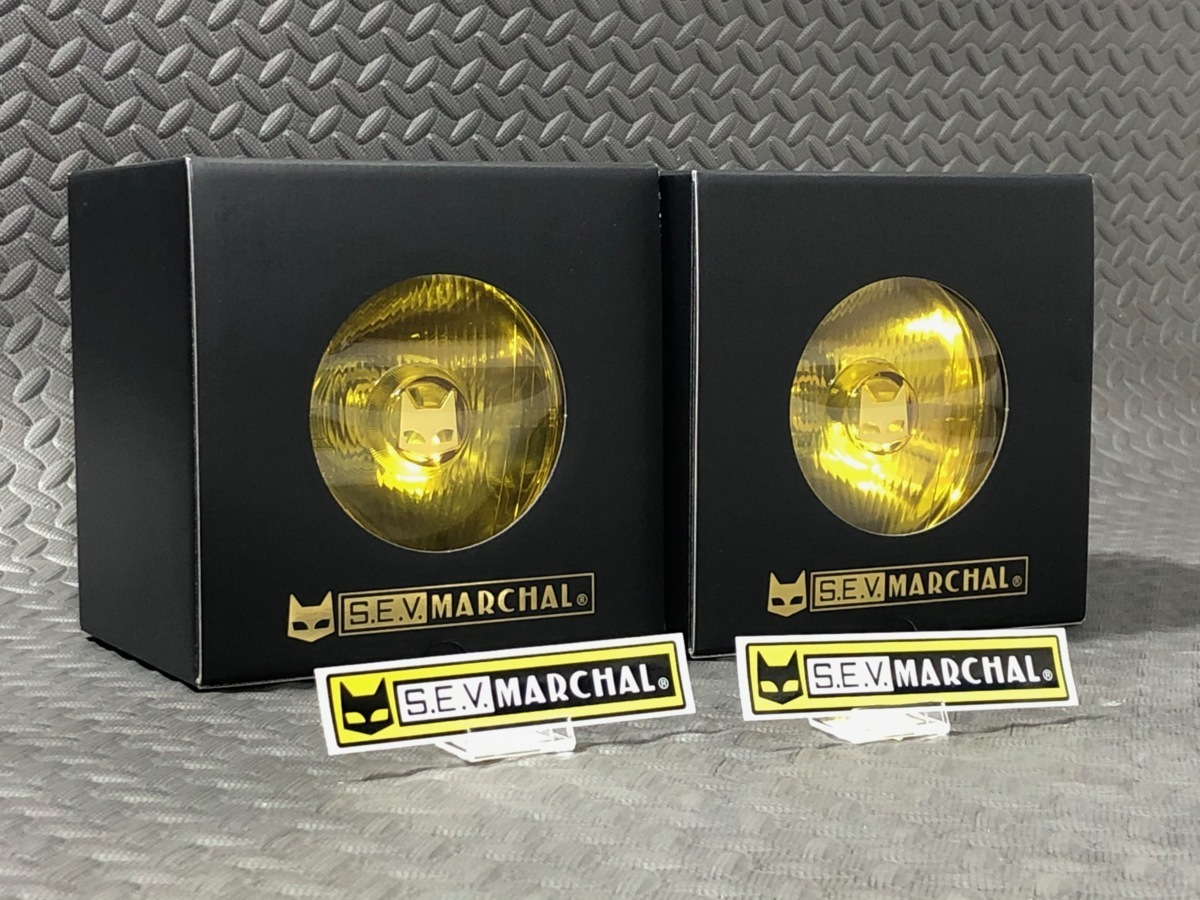 栃木発 ¥送料一律¥ ステッカー付!マーシャル SEV MARCHAL 819 ヘッドランプ 4輪車用 イエローレンズ 検)シビエ 角 凸 当時 130 Φ 旧車拍卖