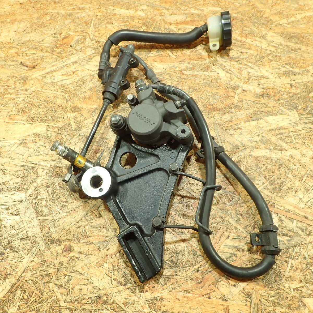 【送料Sサイズ】HONDA RC42-1701*** CB750 リアブレーキ キャリパー マスター ジャンク 検.( 20259 25 無0拍卖