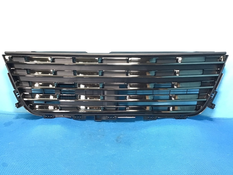 売り切り!! SUZUKI スズキ スペーシアカスタム MK53S グリル カメラなし用フタ付き 71741-79R50 拍卖