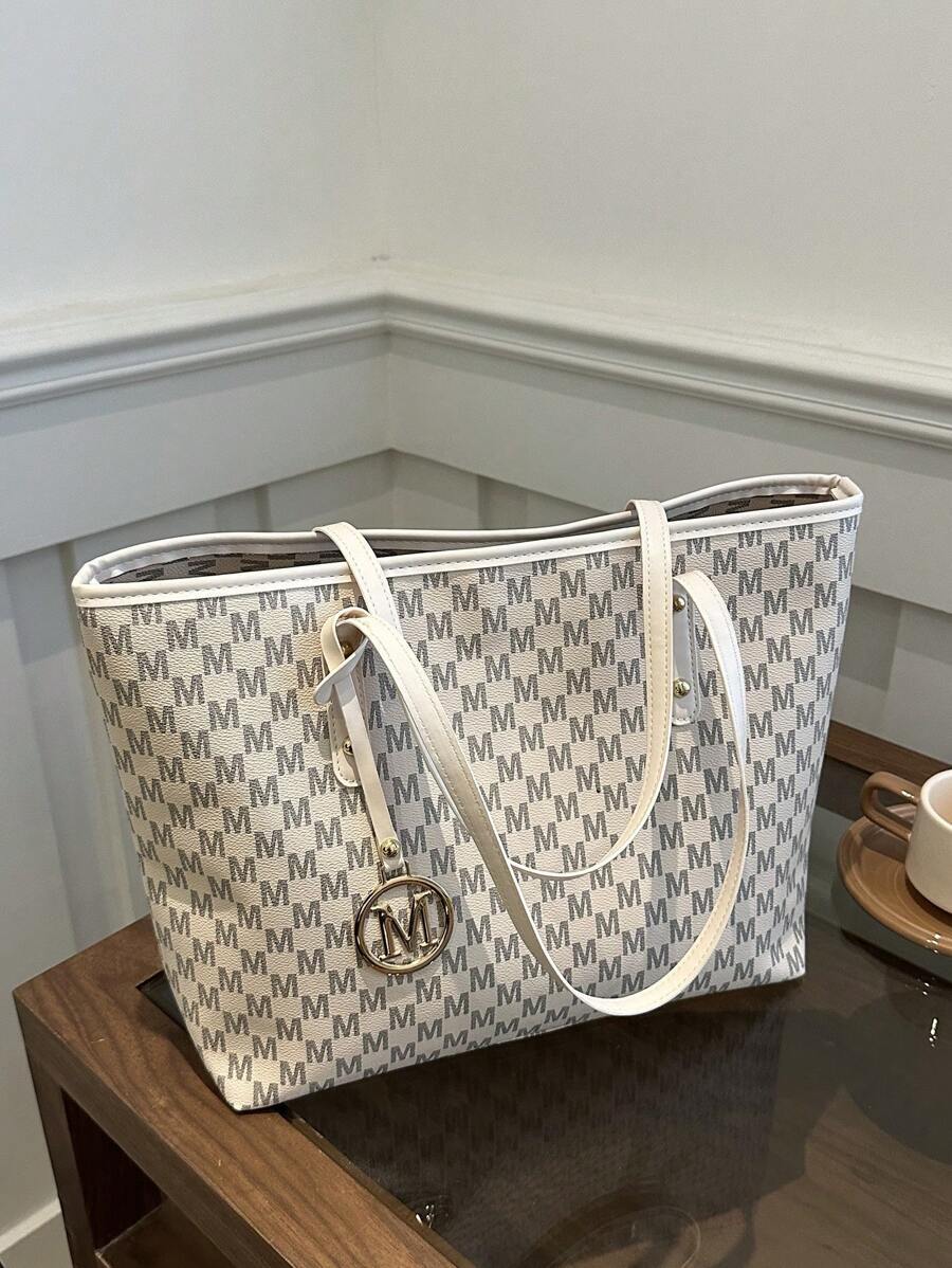 バッグ レディース ショルダーバッグ 新作レディース大容量フル ボディ プリントデザイン レタープリント装飾デザイン ダブルハンド拍卖