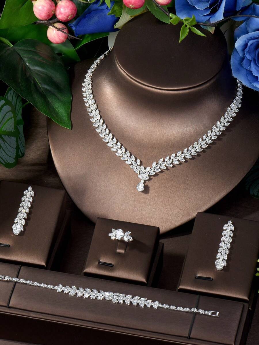 ジュエリー レディース セット 女性のパーティーに適したキュービックジルコニア ティアドロップ装飾ジュエリーセット1個拍卖