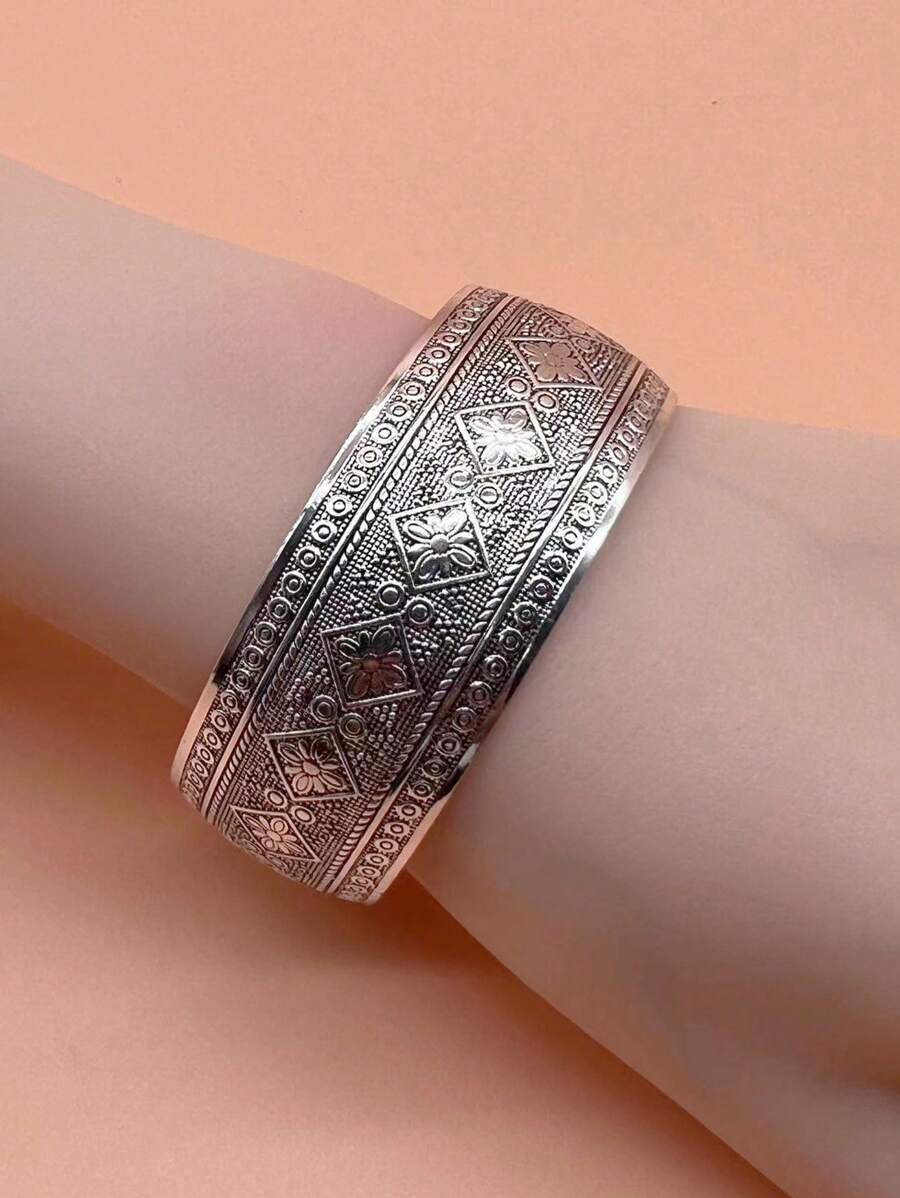 ジュエリー レディース ブレスレット バングル テクスチャ仕上げの花柄バングル、バレンタイン拍卖