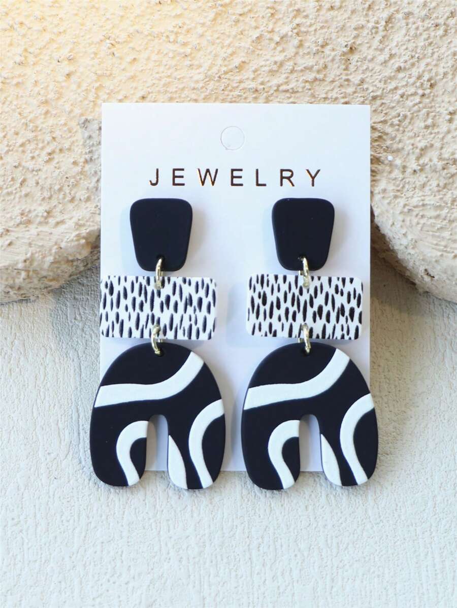 ジュエリー レディース イヤーアクセサリー 1ペア ウィメンズブラック&ホワイトドットプリントクレイ質感アクリルピアス拍卖