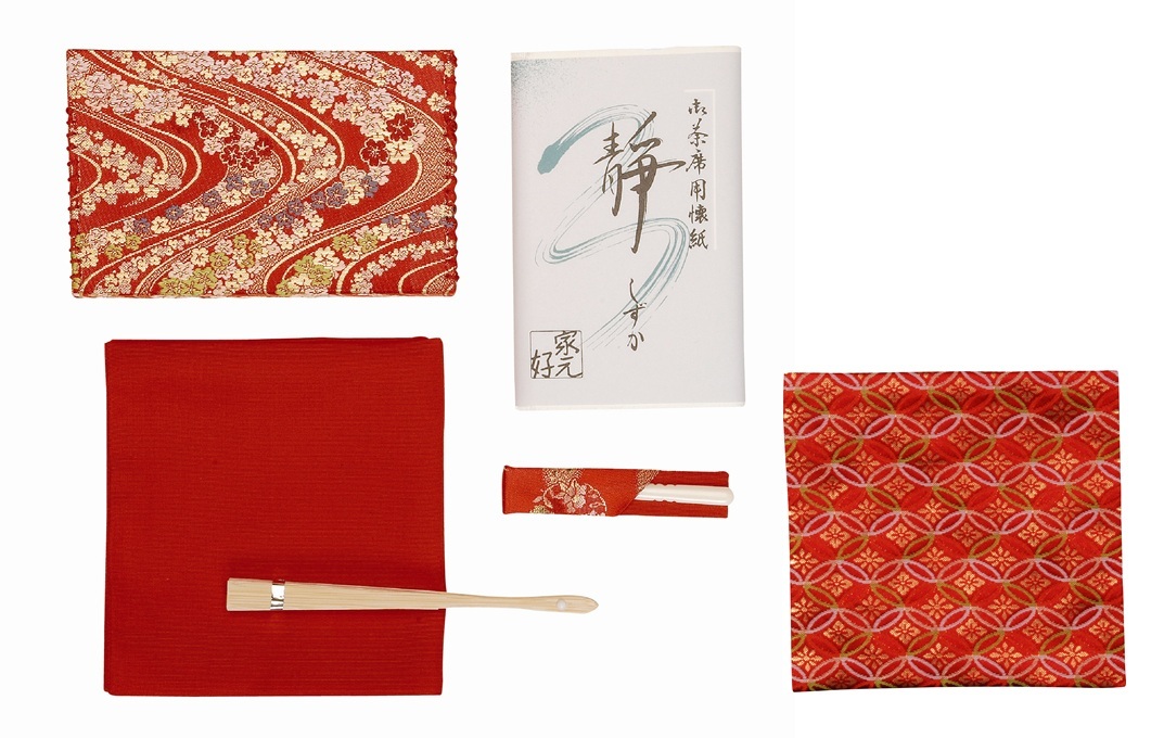 茶道具 服紗セット 赤帛紗セット 小判 注)古帛紗・懐紙入・楊枝差の絵柄はお任せください shoho-03b 注)画像は見本です。拍卖
