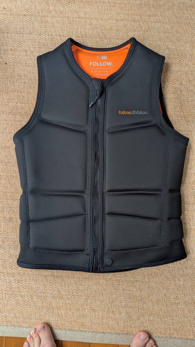 Follow Division 2 Impact vest XL拍卖