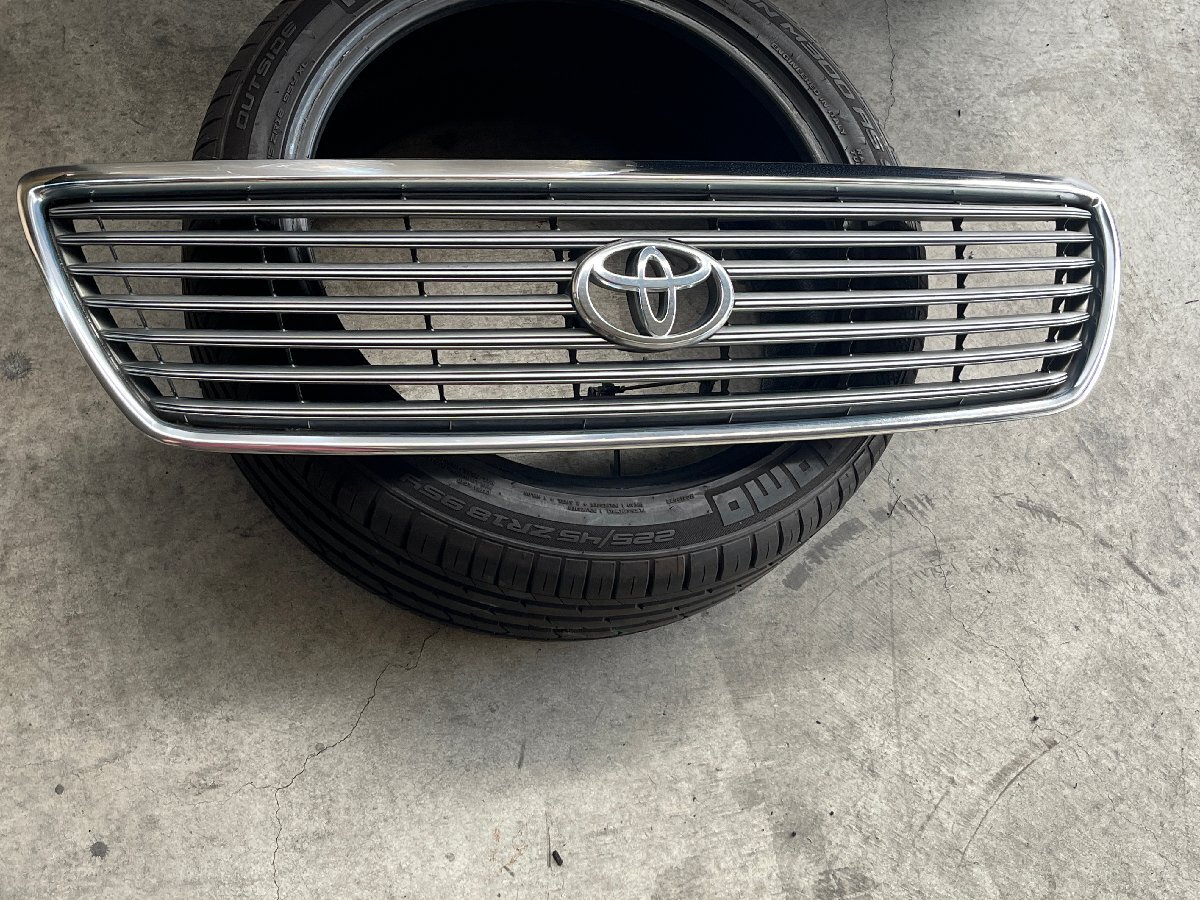平成14年 TOYOTA トヨタ セルシオ UCF30 前期 フロントメッキグリル ラジエーターグリル 9796拍卖