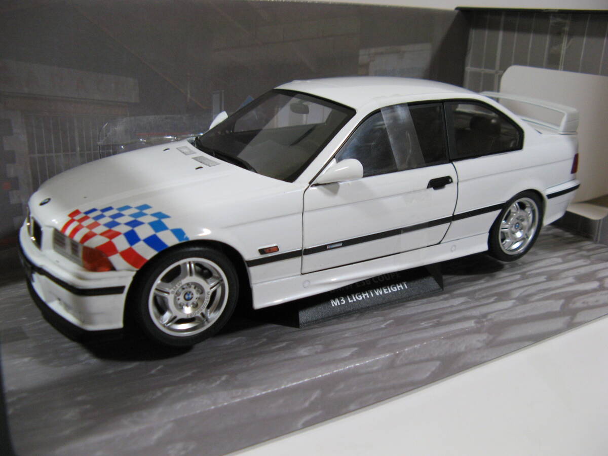 【未使用】ソリド 1/18 BMW E36 M3 クーペ ライトウェイト 1995 ホワイト(SOLiDO BMW E36 M3 Coupe LightWeight)拍卖