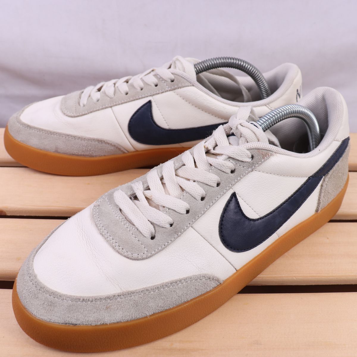 z1439 ナイキ キルショット 2 US8.5 26.5cm/白 ホワイト 紺 ネイビー キャメル NIKE KILLSHOT 2 メンズ スニーカー 中古拍卖