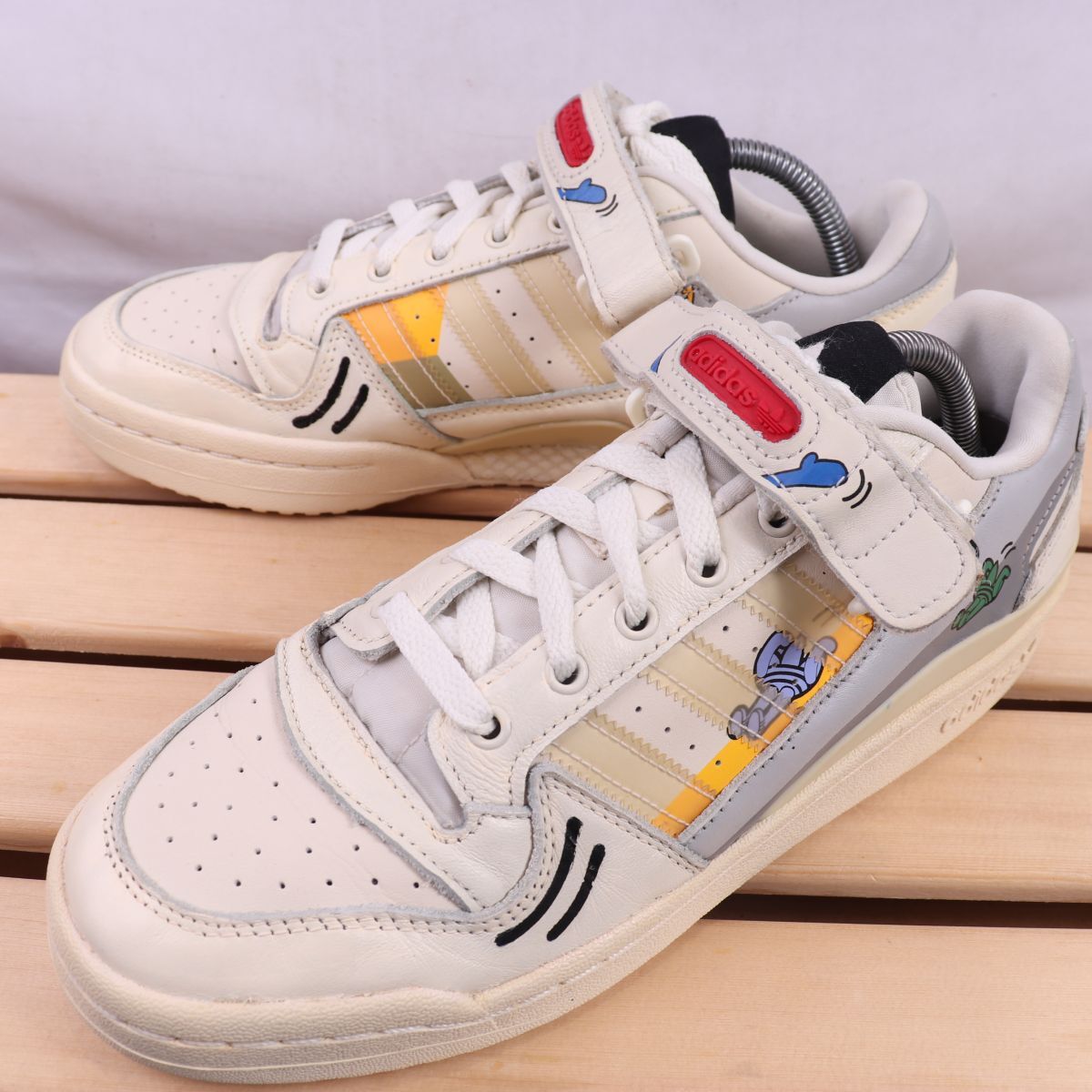 z1441 アディダス フォーラム ロー US8 1/2 26.5cm/白 ホワイト アイボリー 黄色 イエロー adidas Forum Low メンズ スニーカー 中古拍卖