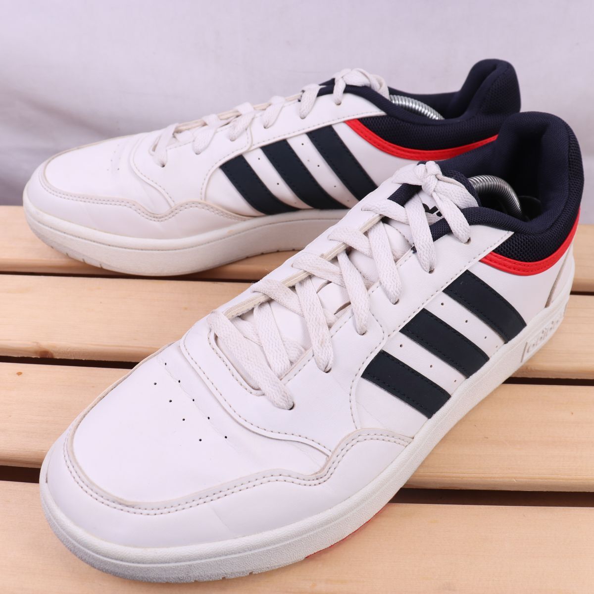 z1442 アディダス フープス US10 28.0cm/白 ホワイト 紺 ネイビー 赤 レッド adidas SUPERSTAR メンズ スニーカー 中古拍卖