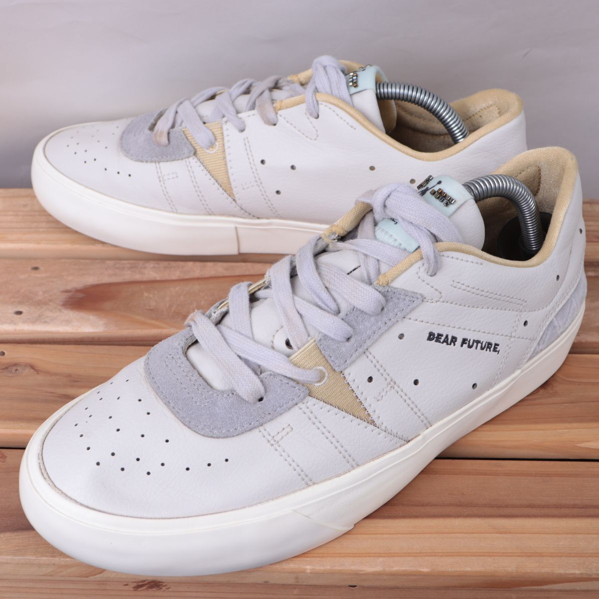 z1711 ナイキ ジョーダン シリーズ.05 US9 27.0cm/ライトグレー オフホワイト NIKE Jordan Series.05 'Dear Future メンズ スニーカー 中古拍卖