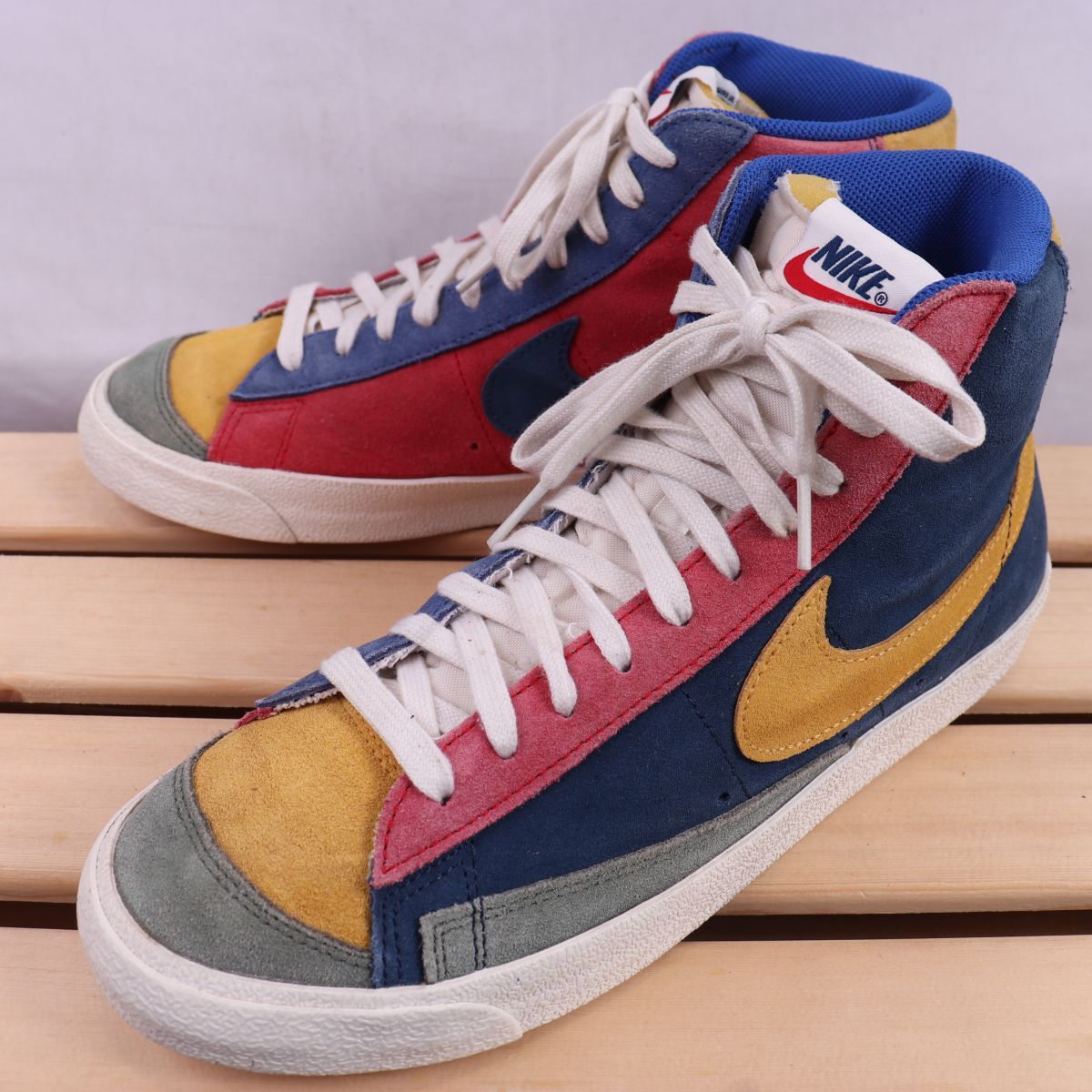 z1647 ナイキ ブレーザー ミッド US9 27.0cm/青 赤 黄 カーキ マルチカラー NIKE BLAZER MID ブレザー メンズ スニーカー 中古拍卖