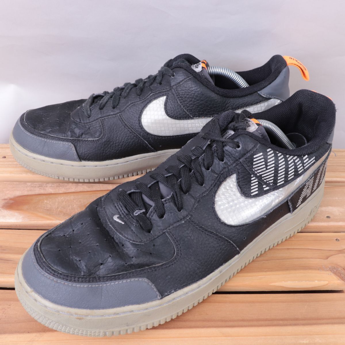 z2005 ナイキ エアフォース 1 US11 29.0cm/黒 ブラック 灰 グレー オレンジ シルバー NIKE AIR FORCE 1 メンズ スニーカー 中古拍卖