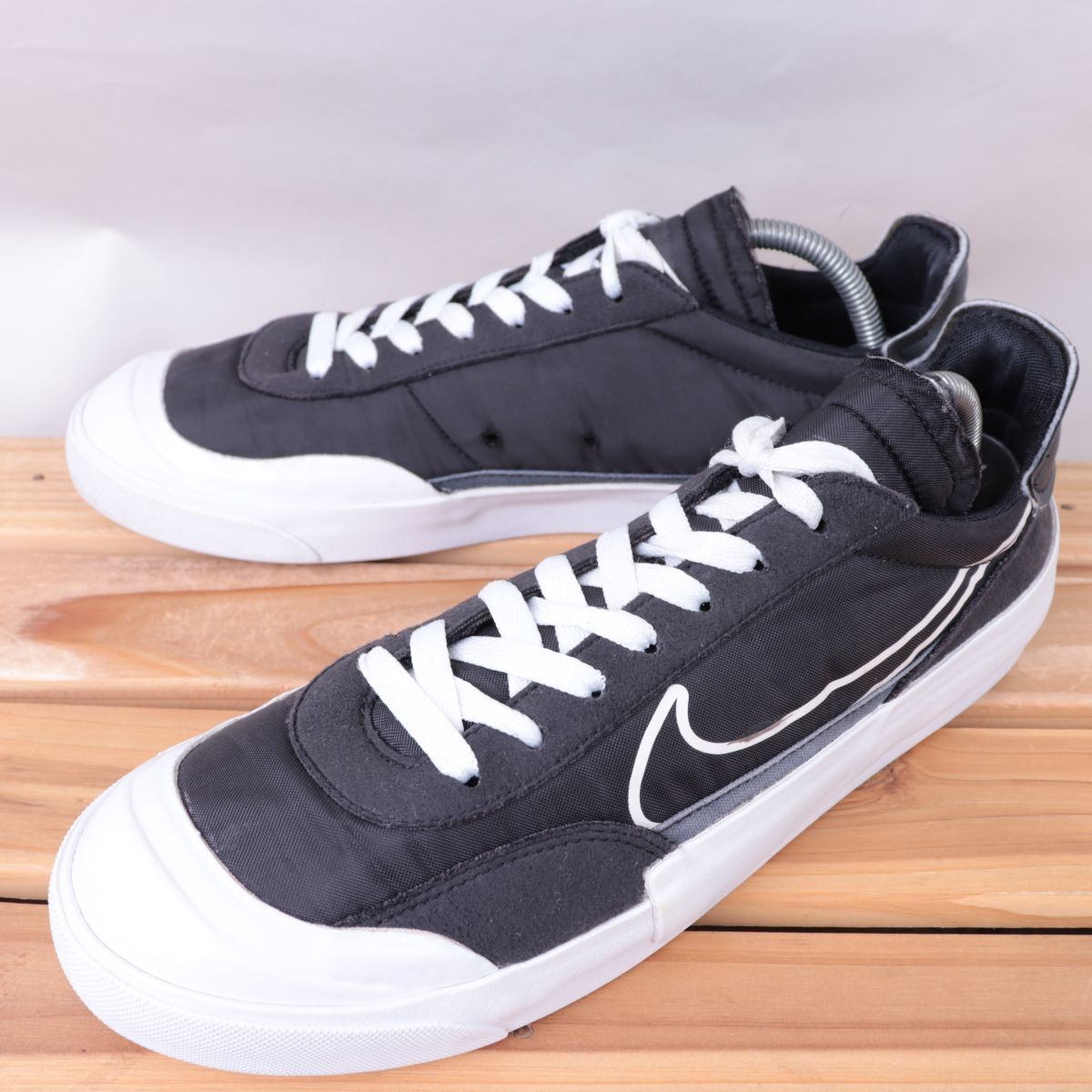 z2030 ナイキ ドロップタイプ US9 27.0cm/黒 ブラック 白 ホワイト NIKE DROP TYPE メンズ スニーカー 中古拍卖