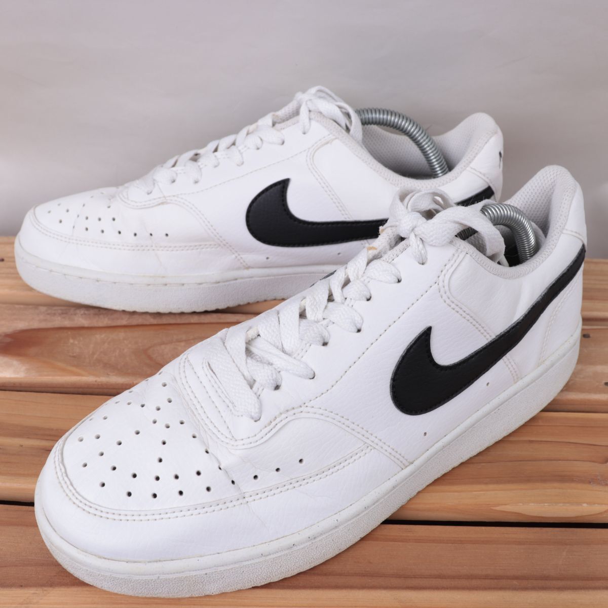 z2166 ナイキ コート ビジョン ロー US8.5 26.5cm/白 ホワイト 黒 ブラック NIKE COURT VISION LO メンズ スニーカー 中古拍卖