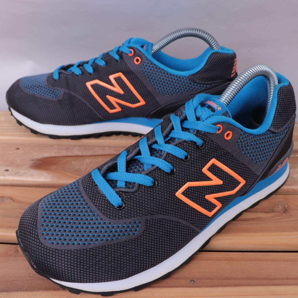 z2205【574】ニューバランス US7 25.0cm/黒 ブラック 青 オレンジ newbalance メンズ ユニセックス スニーカー 中古拍卖