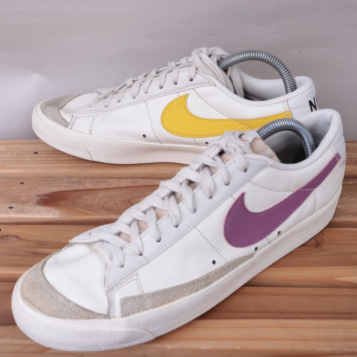 z2270 ナイキ ブレーザー ロー '77 ヴィンテージ US9.5 27.5cm/白 ホワイト グレー NIKE BLAZER LOW '77 ブレザー メンズ スニーカー 中古拍卖