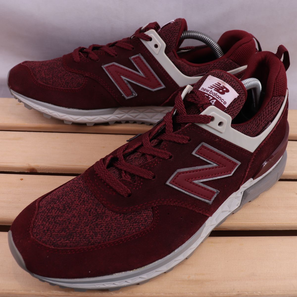 z2337【574】ニューバランス US9.5 27.5cm/ワインレッド 赤系 白 newbalance メンズ スニーカー 中古拍卖