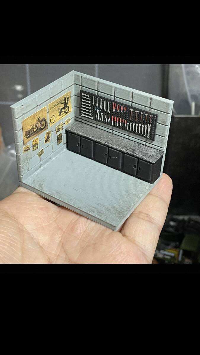 国内発送!新品未使用!1/64 バイクガレージ Aベースセット ジオラマキット HONDA YAMAHA KAWASAKI SUZUKI ハーレー 模型拍卖