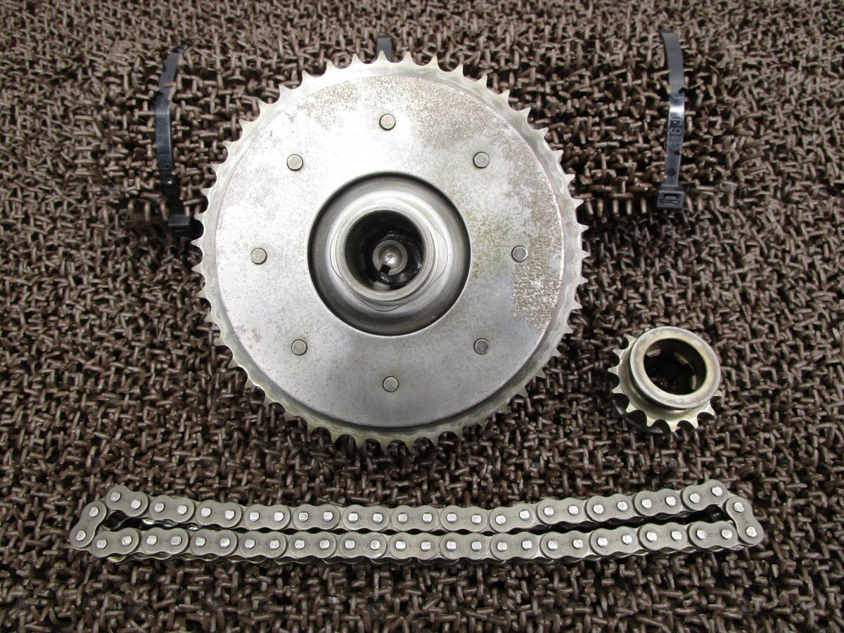 CBM72 クラッチハウジング チェーン ギア △A5807!CBM72 ホンダ 【 CBM72E 】 ドリーム キャブ車 TYPE2拍卖